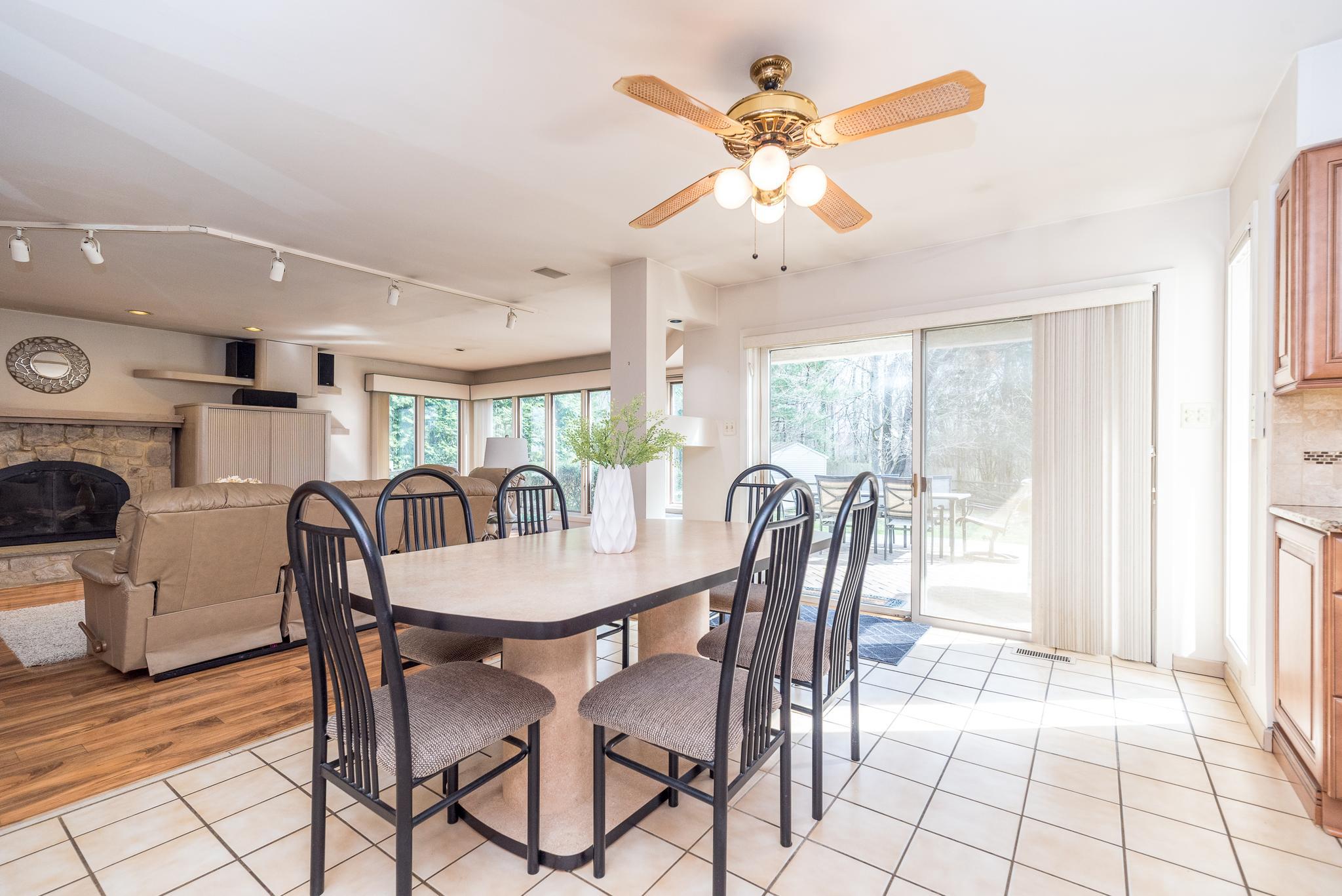 DUBLIN CHASE - Residential