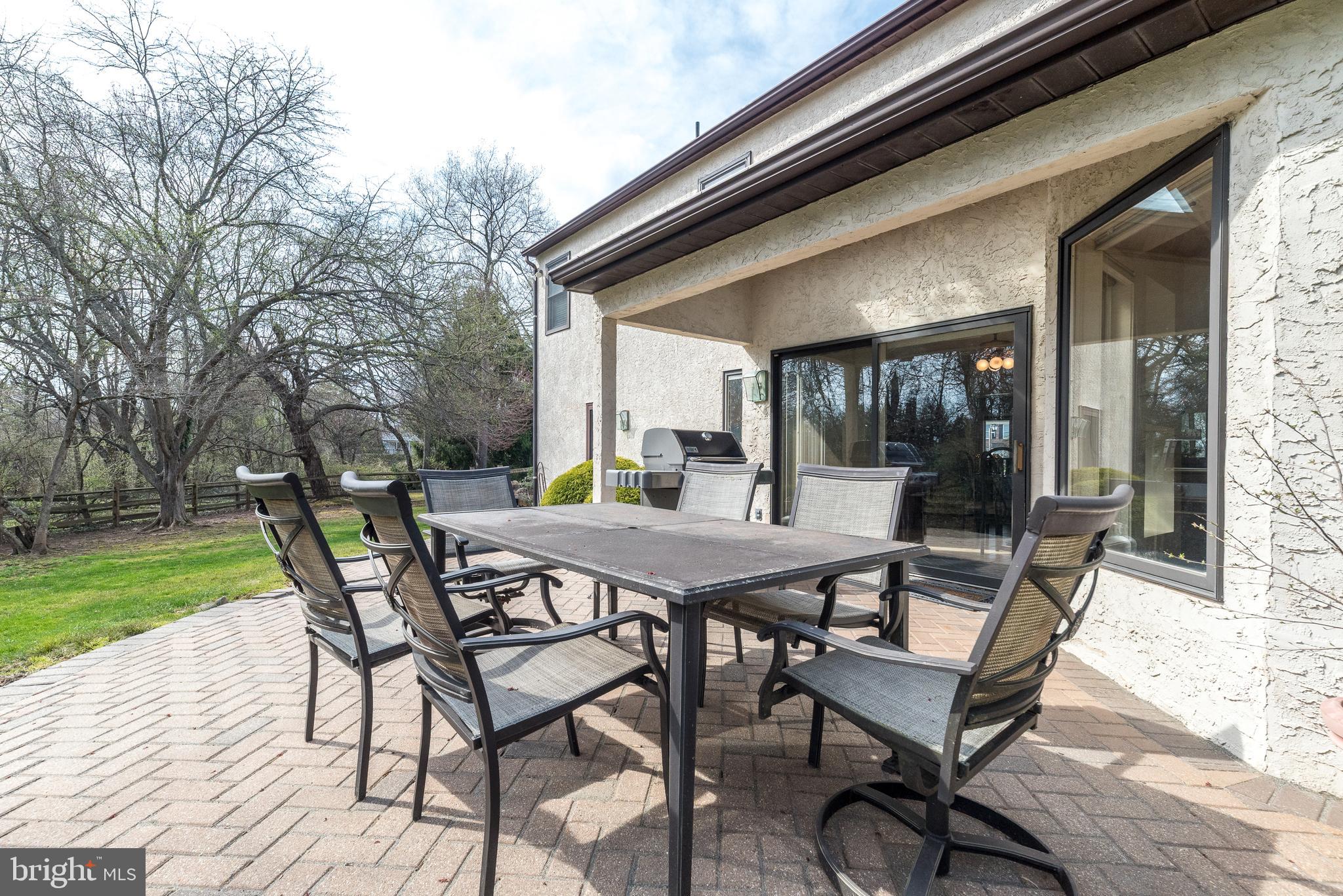 DUBLIN CHASE - Residential