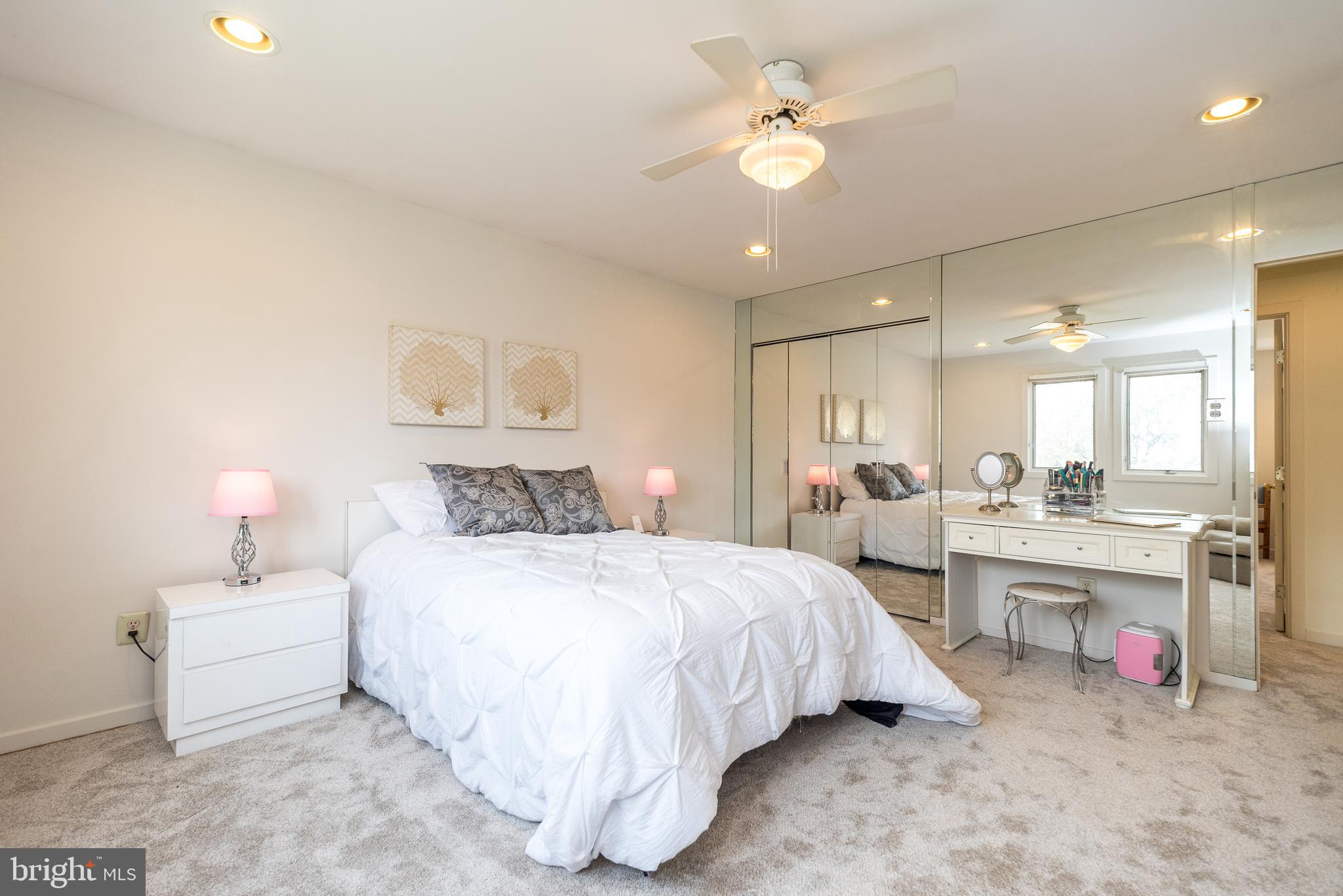 DUBLIN CHASE - Residential