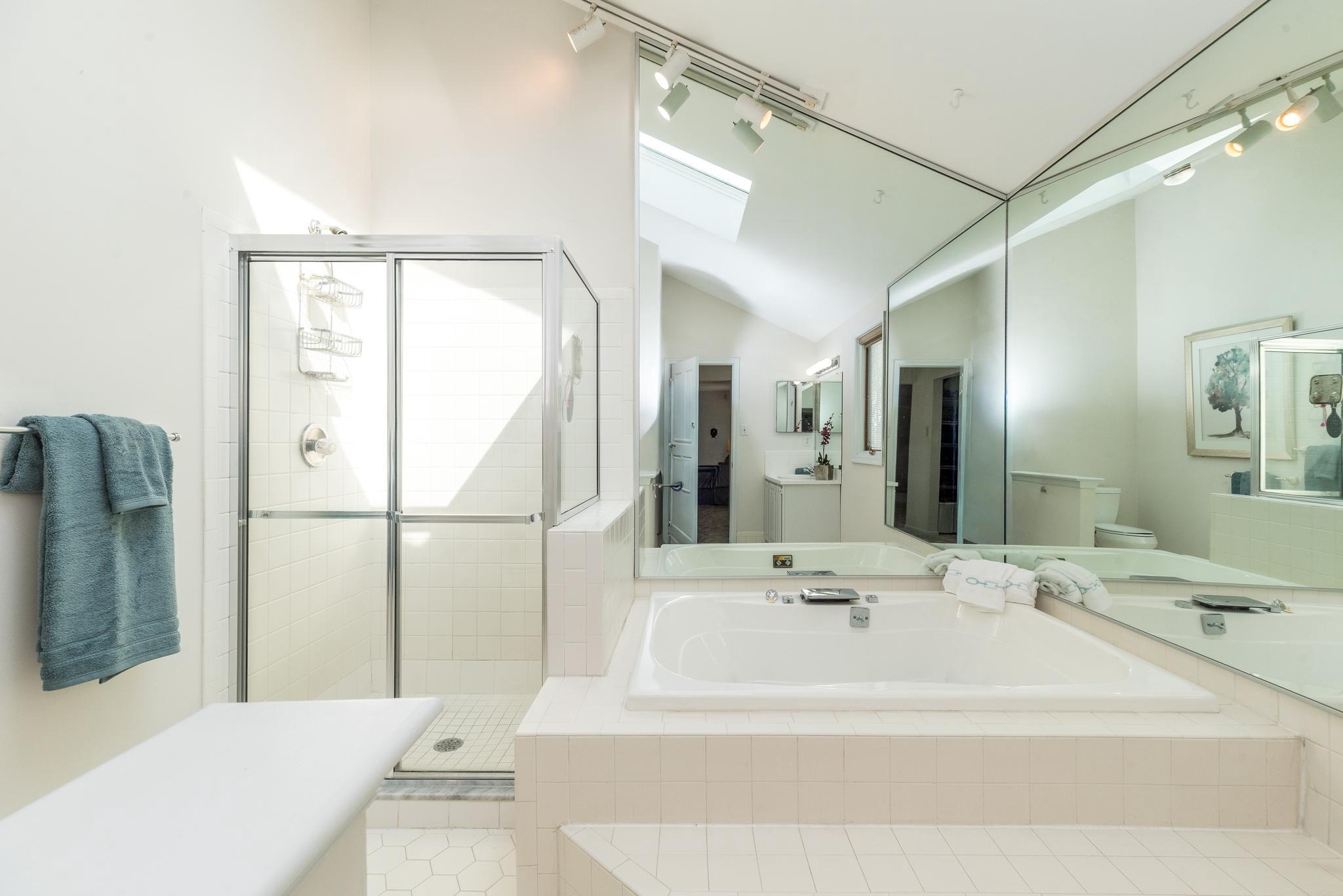 DUBLIN CHASE - Residential