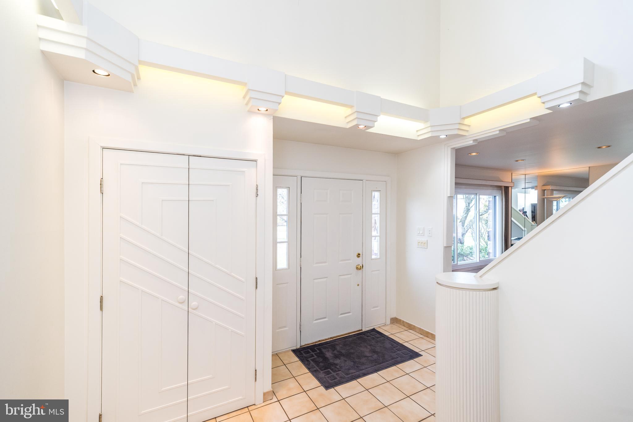 DUBLIN CHASE - Residential