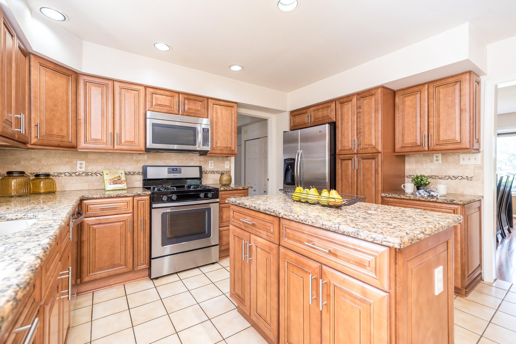 DUBLIN CHASE - Residential