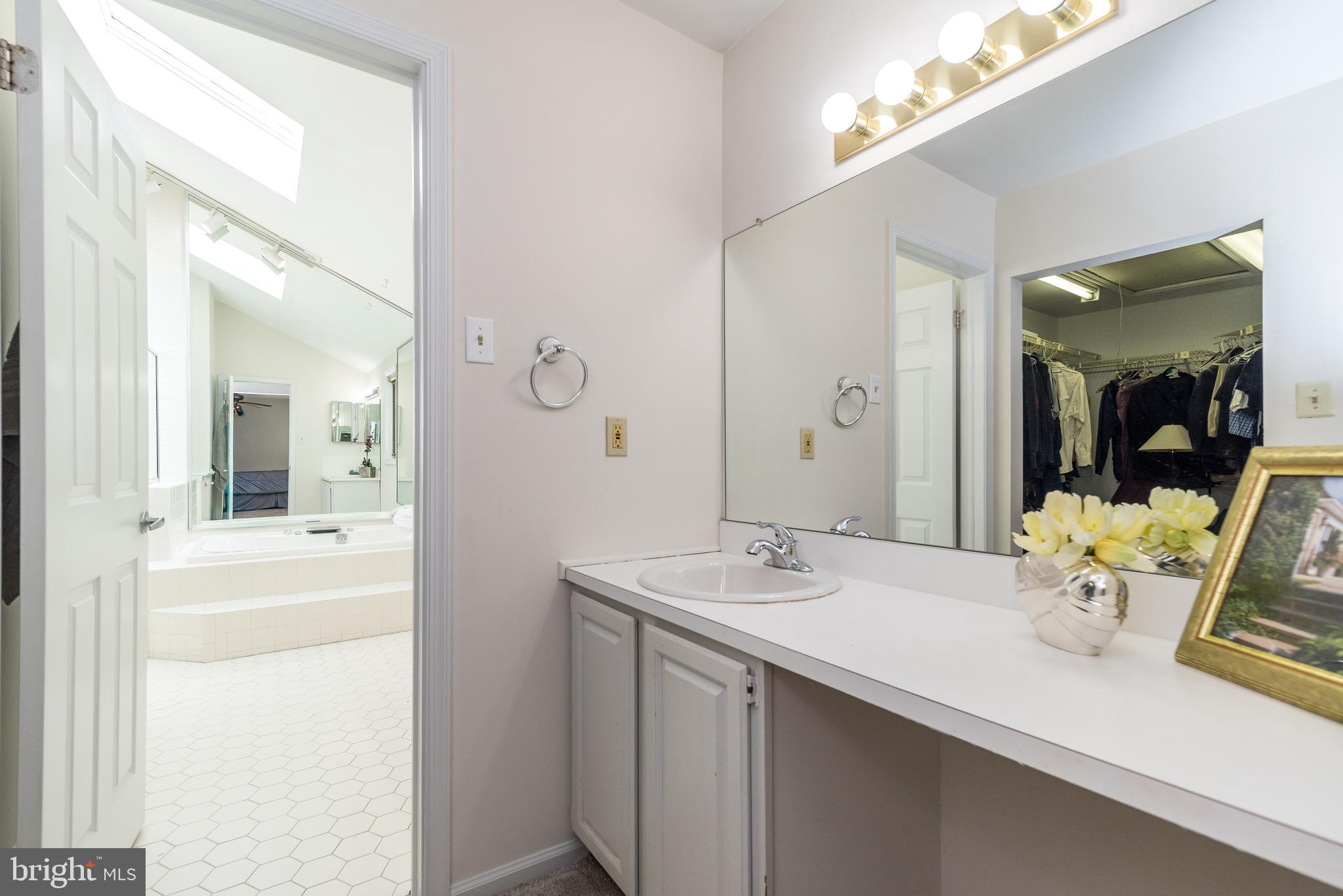 DUBLIN CHASE - Residential