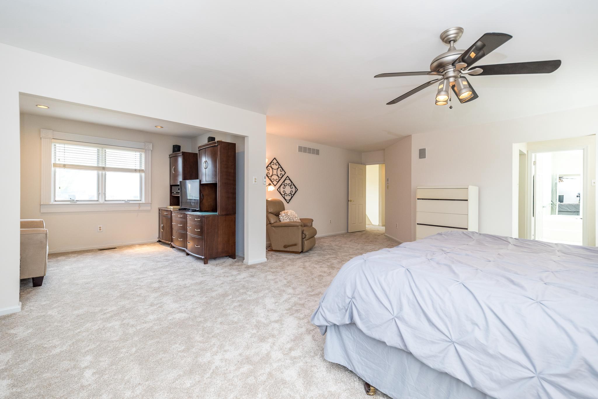 DUBLIN CHASE - Residential