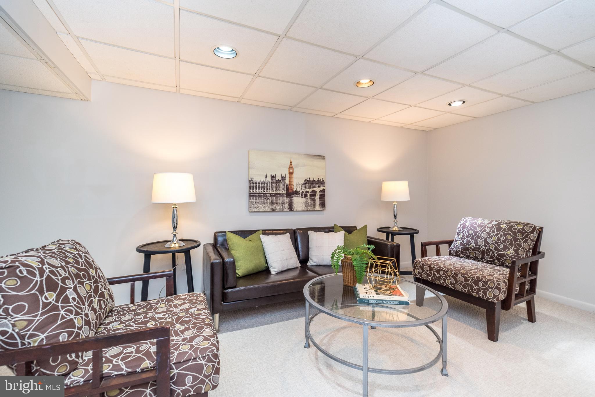 DUBLIN CHASE - Residential