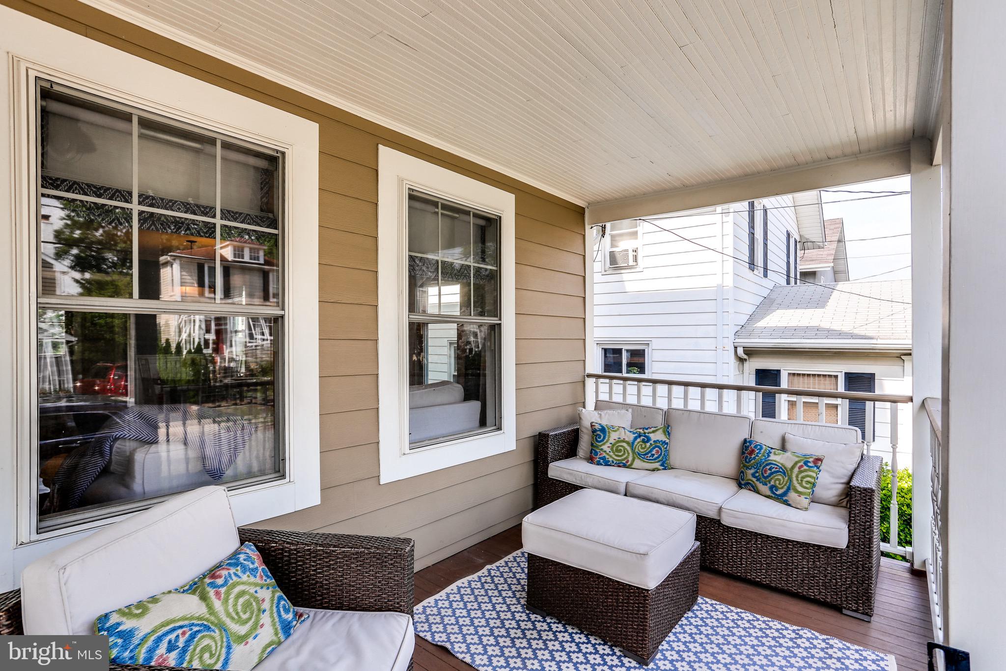 MURRAY HILL - Residential