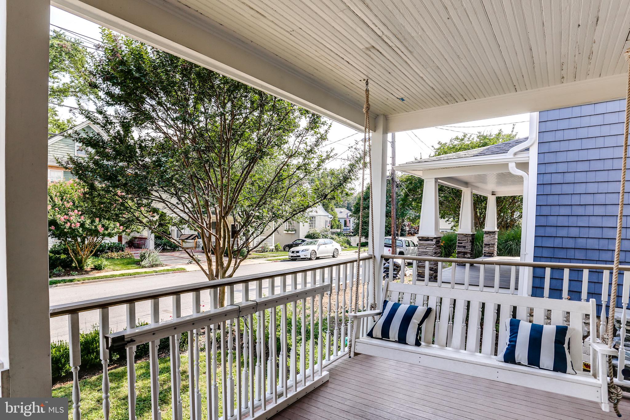 MURRAY HILL - Residential