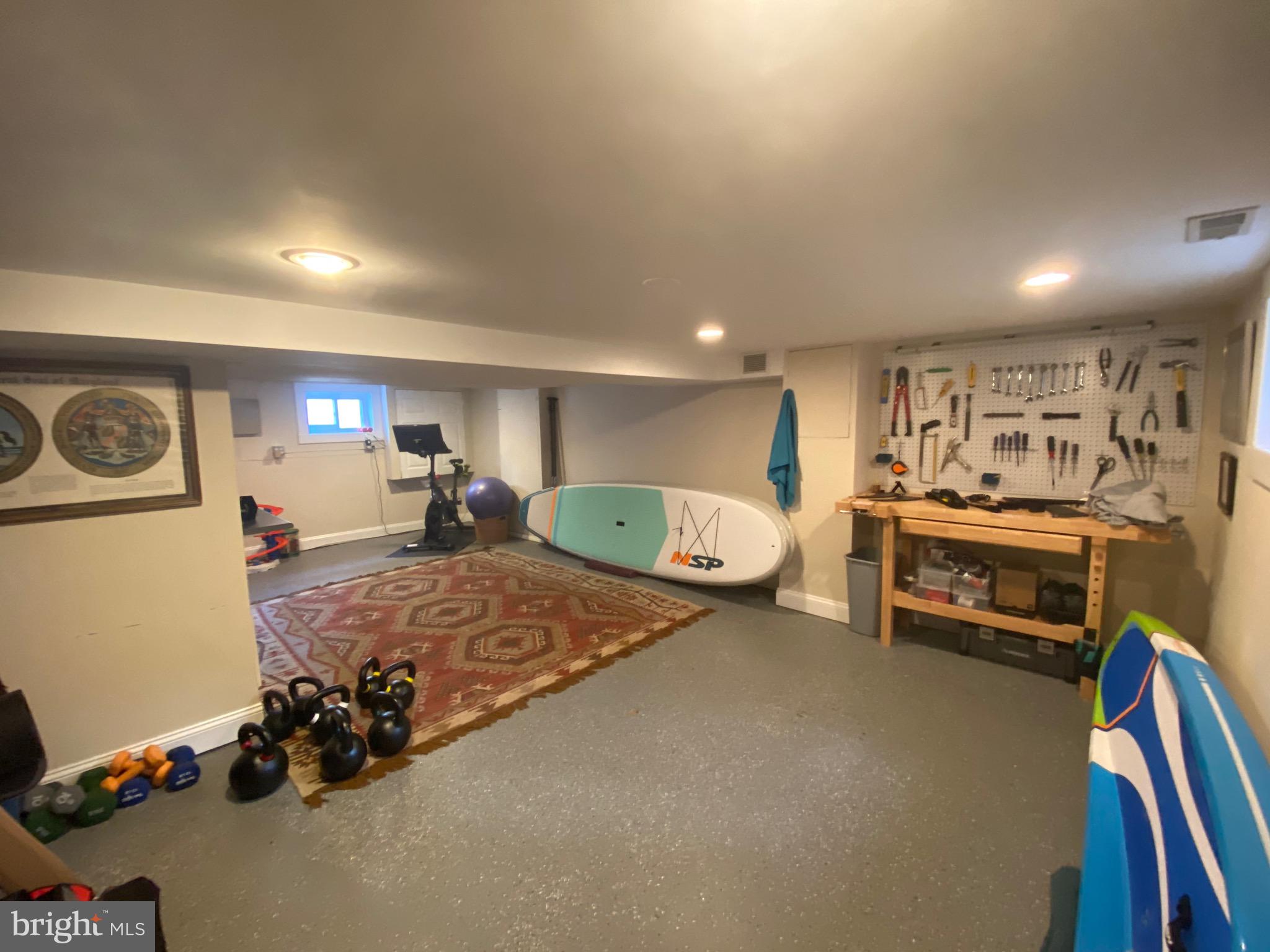 MURRAY HILL - Residential