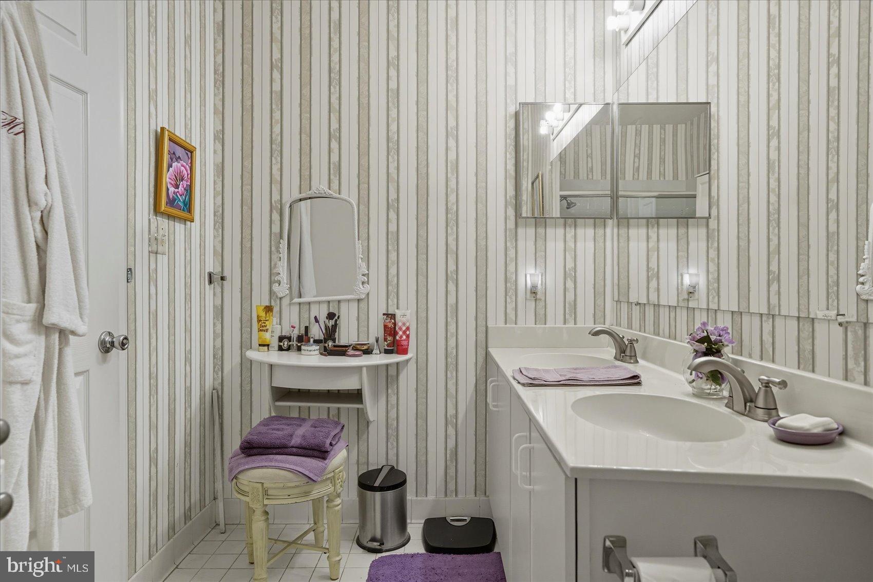 SPRING MILL CONDOMINIUM - Residential