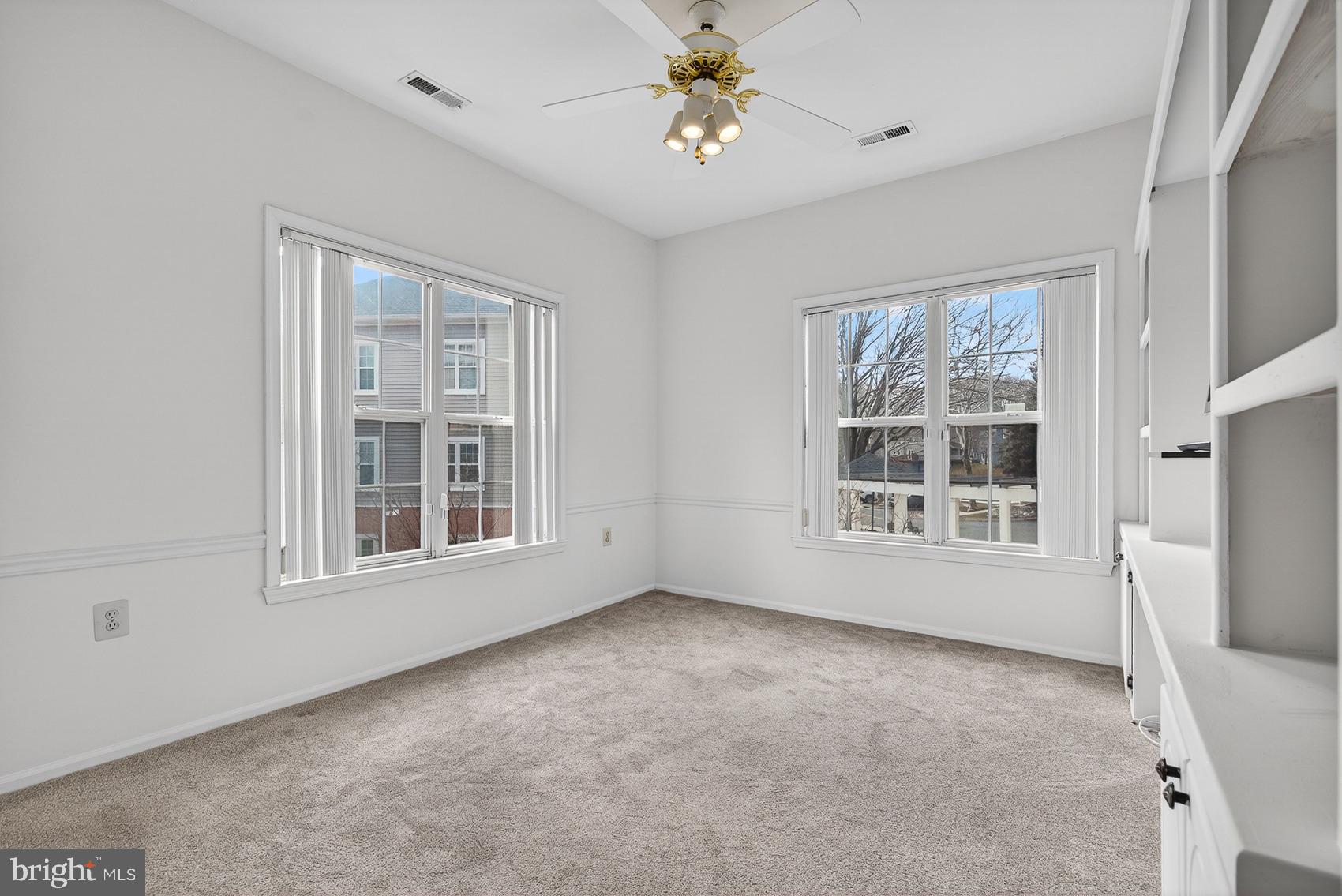 SPRING MILL CONDOMINIUM - Residential