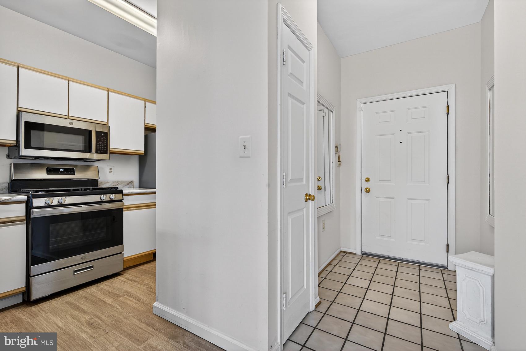 SPRING MILL CONDOMINIUM - Residential