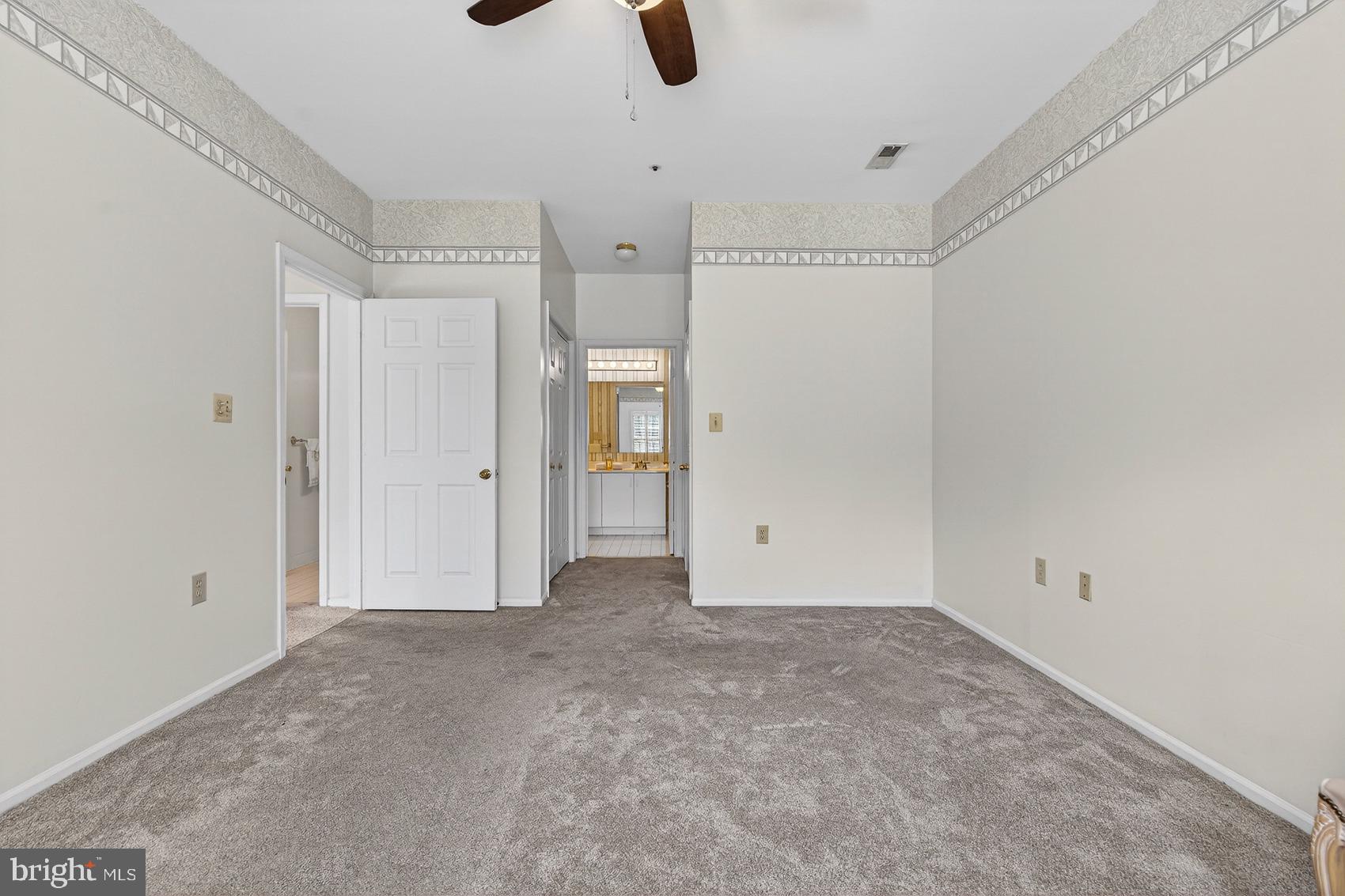 SPRING MILL CONDOMINIUM - Residential