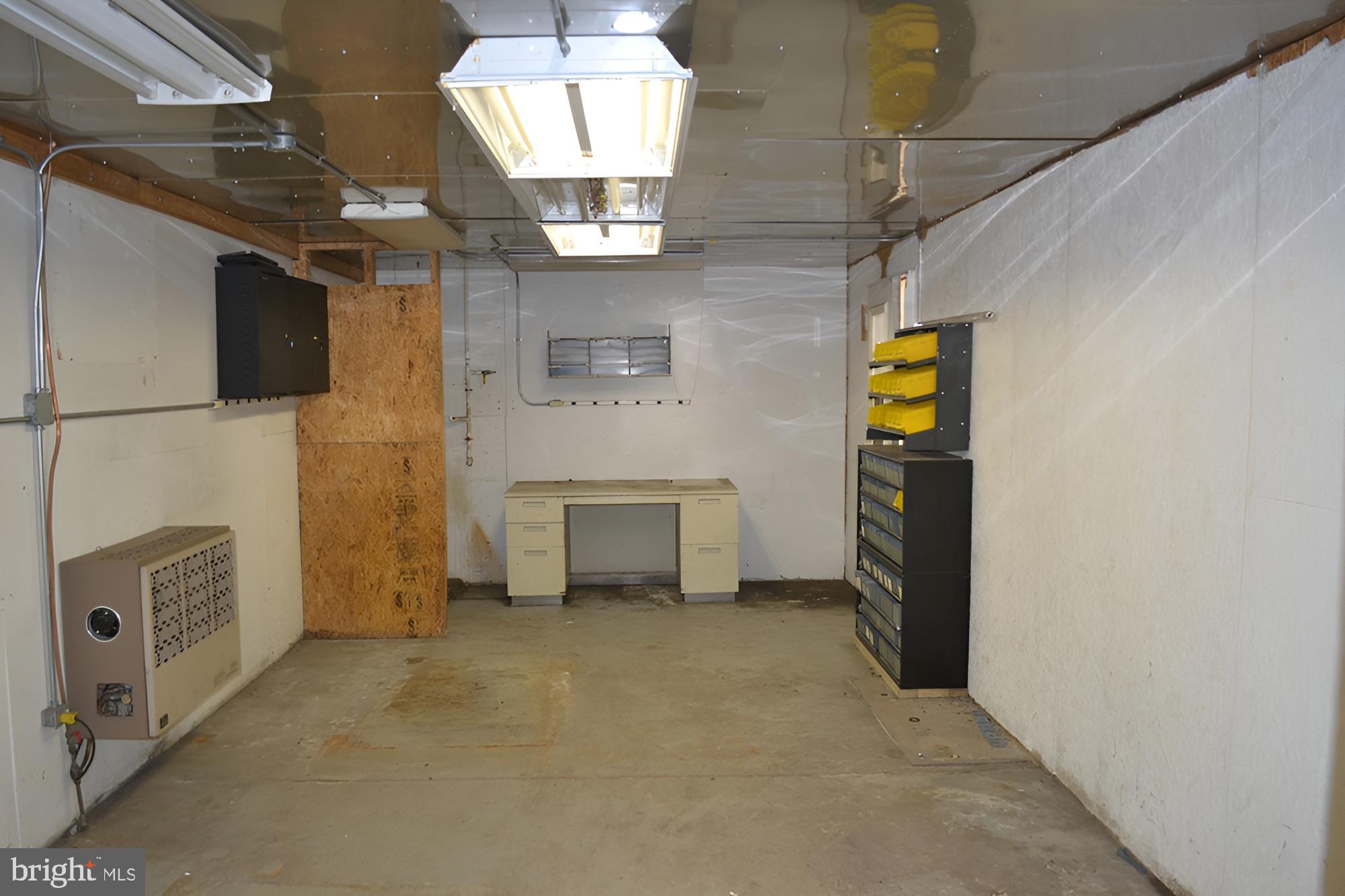 LONGSWAMP TWP - Residential