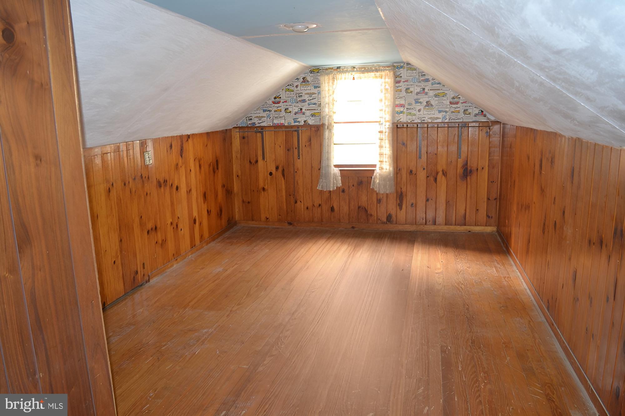 LONGSWAMP TWP - Residential