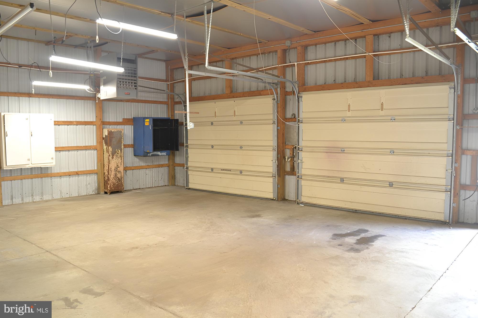 LONGSWAMP TWP - Residential