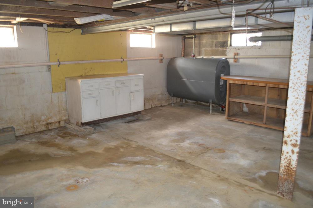 LONGSWAMP TWP - Residential