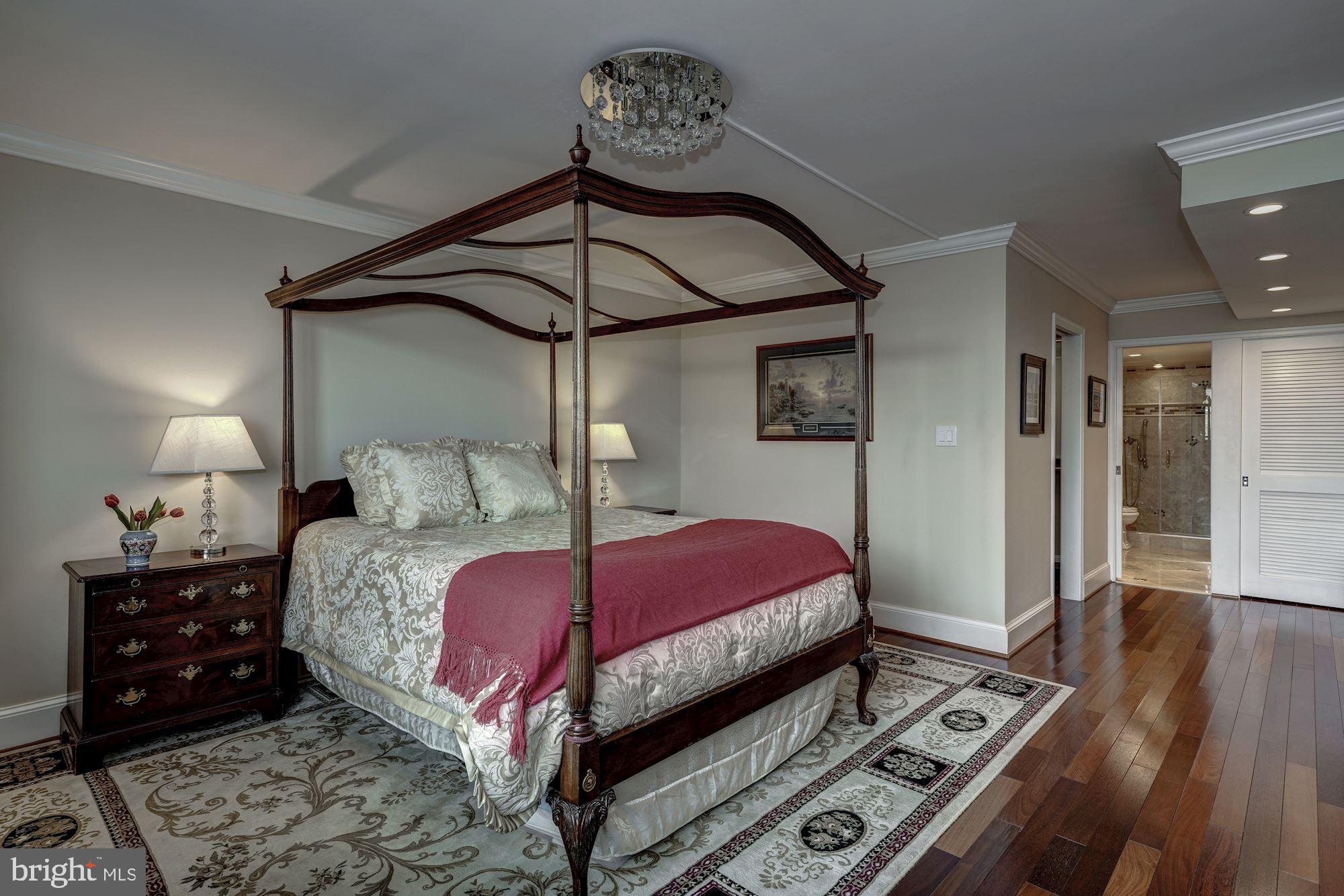 ARLINGTON RIDGE - Residential Lease