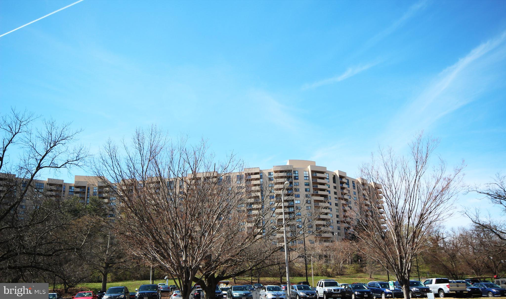 ARLINGTON RIDGE - Residential Lease