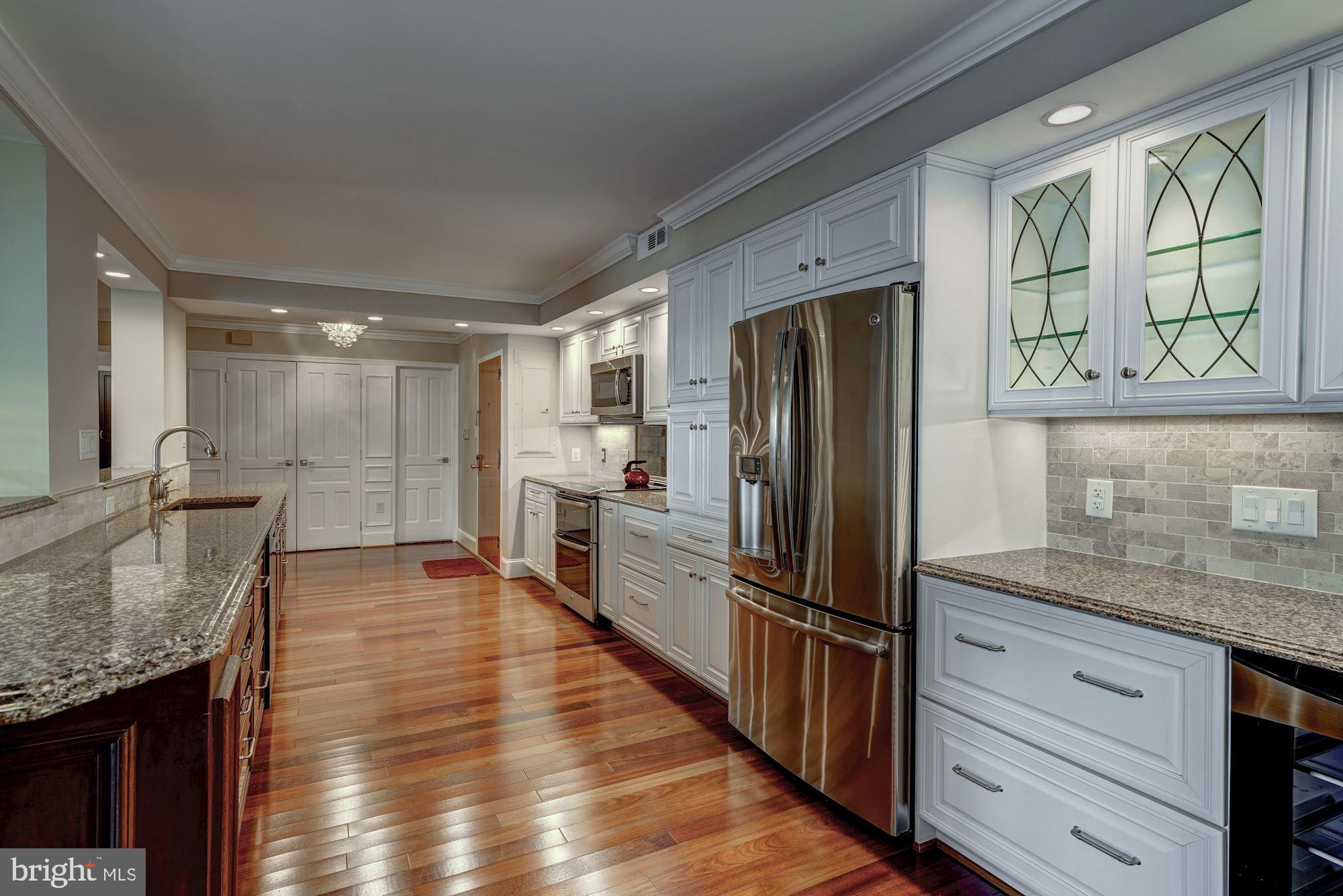 ARLINGTON RIDGE - Residential Lease