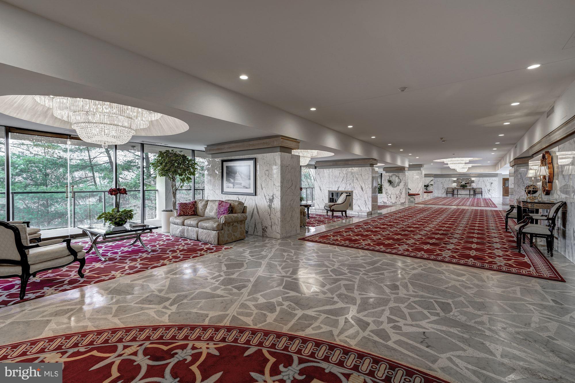 ARLINGTON RIDGE - Residential Lease