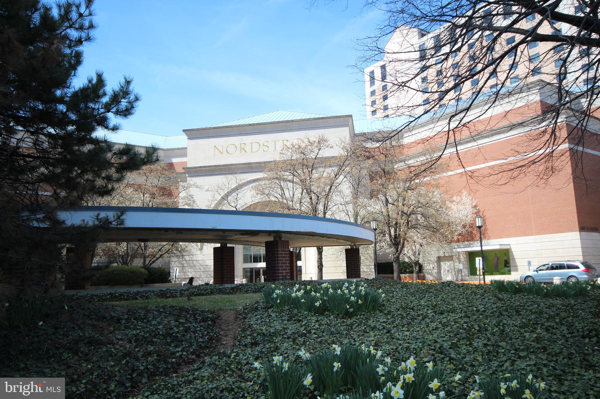 ARLINGTON RIDGE - Residential Lease