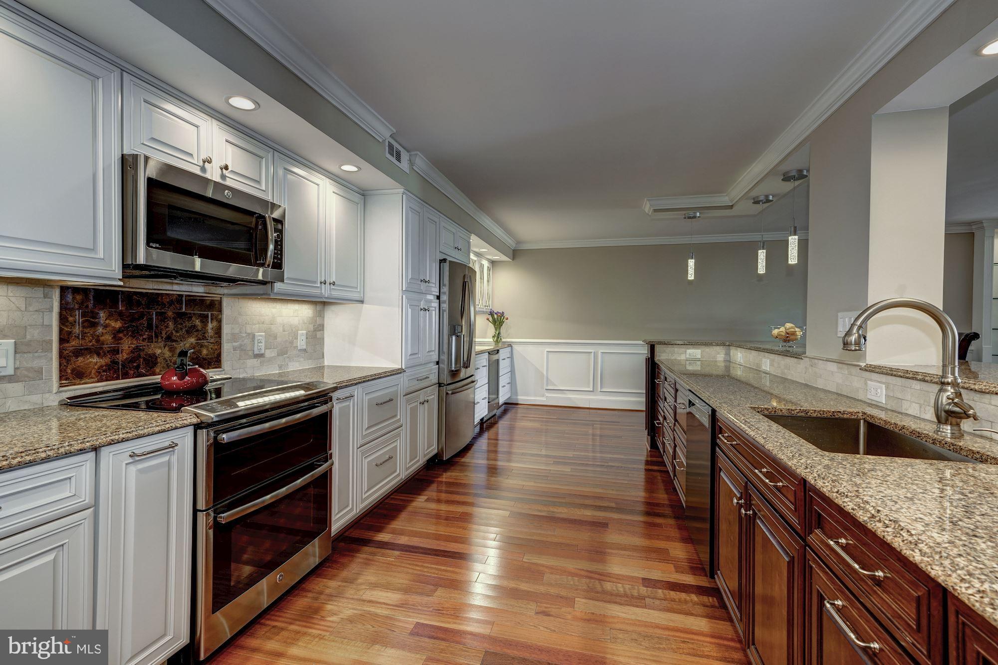 ARLINGTON RIDGE - Residential Lease