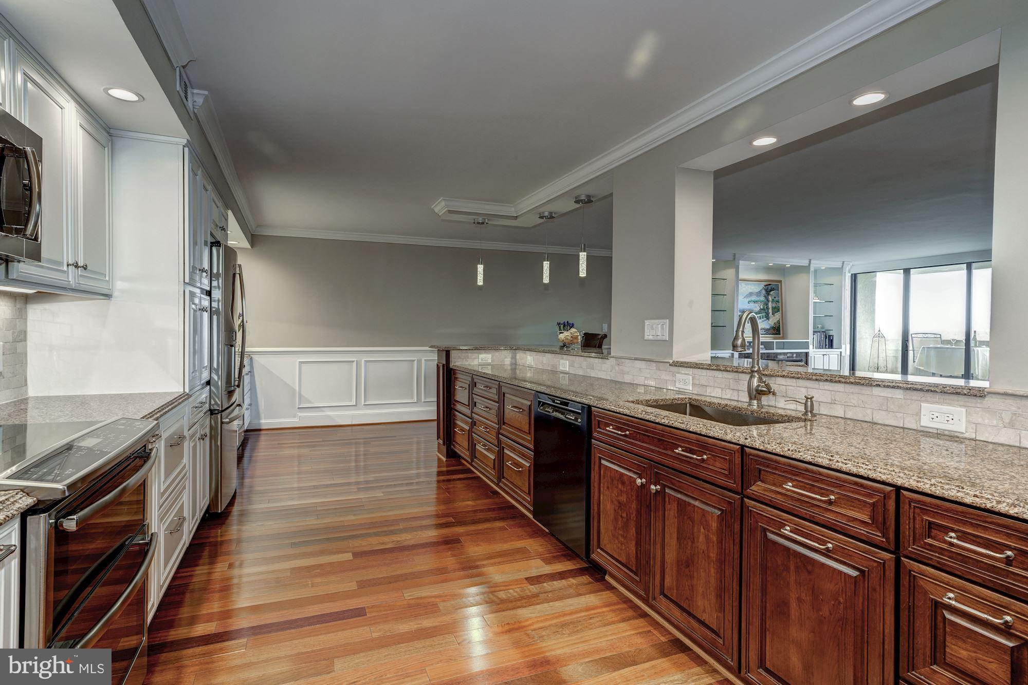 ARLINGTON RIDGE - Residential Lease