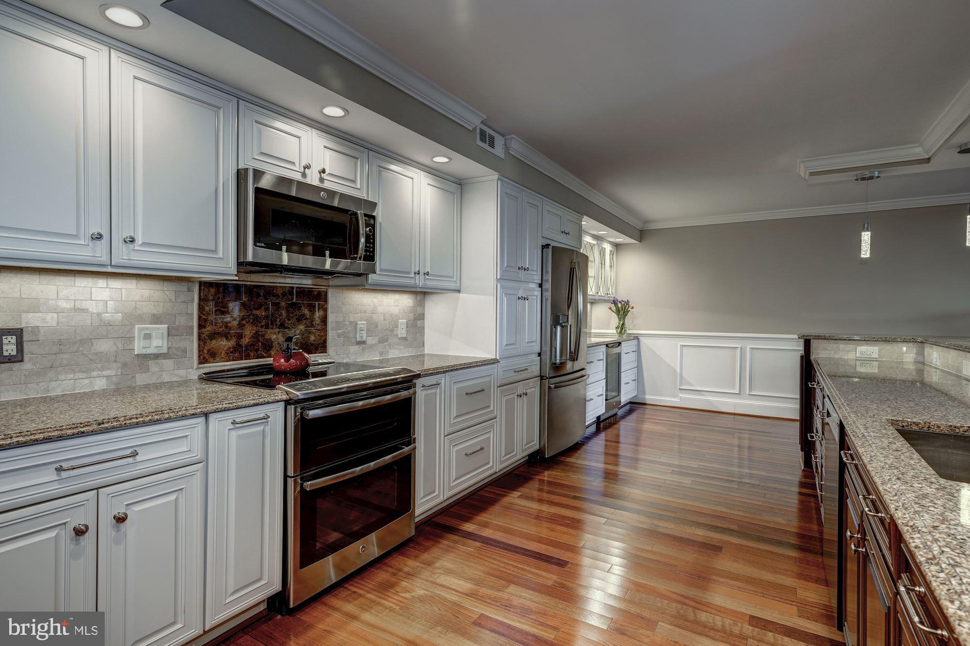 ARLINGTON RIDGE - Residential Lease