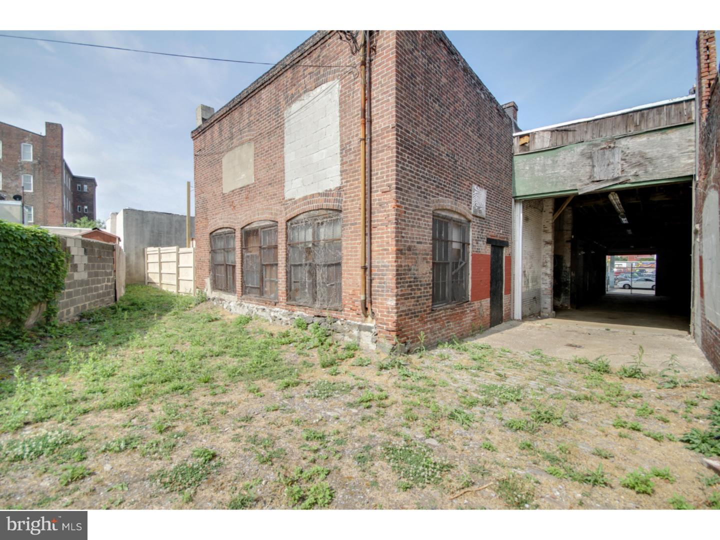 FISHTOWN - Commercial Sale