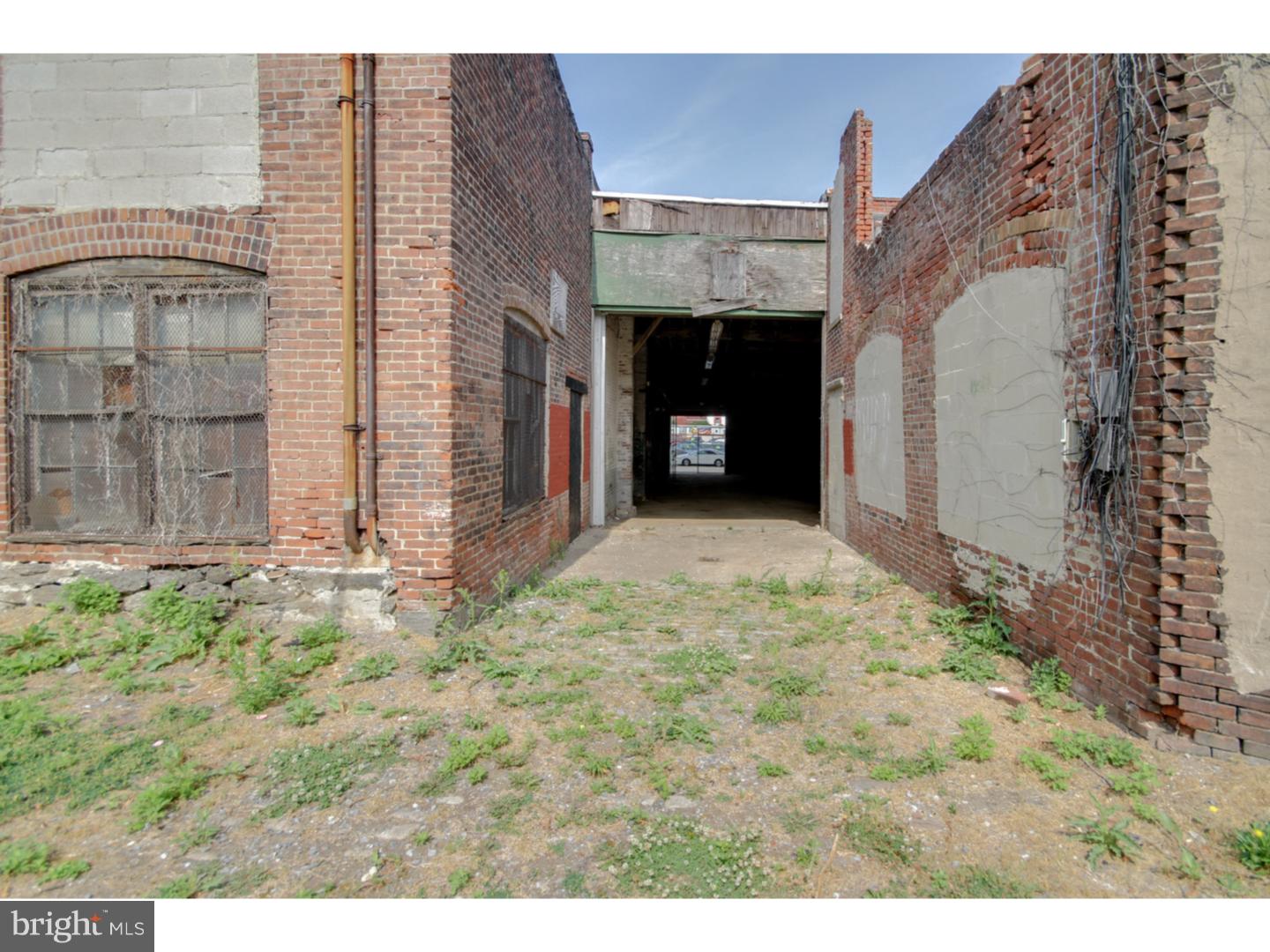 FISHTOWN - Commercial Sale
