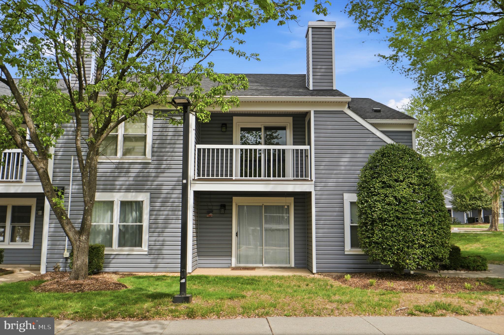 PONDS AT CENTREVILLE - Residential