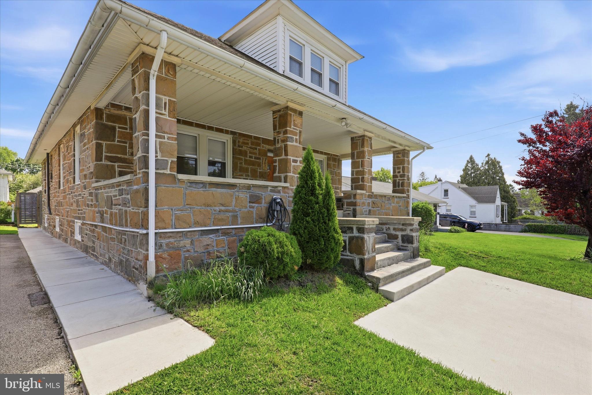 CEDAR HGTS - Residential