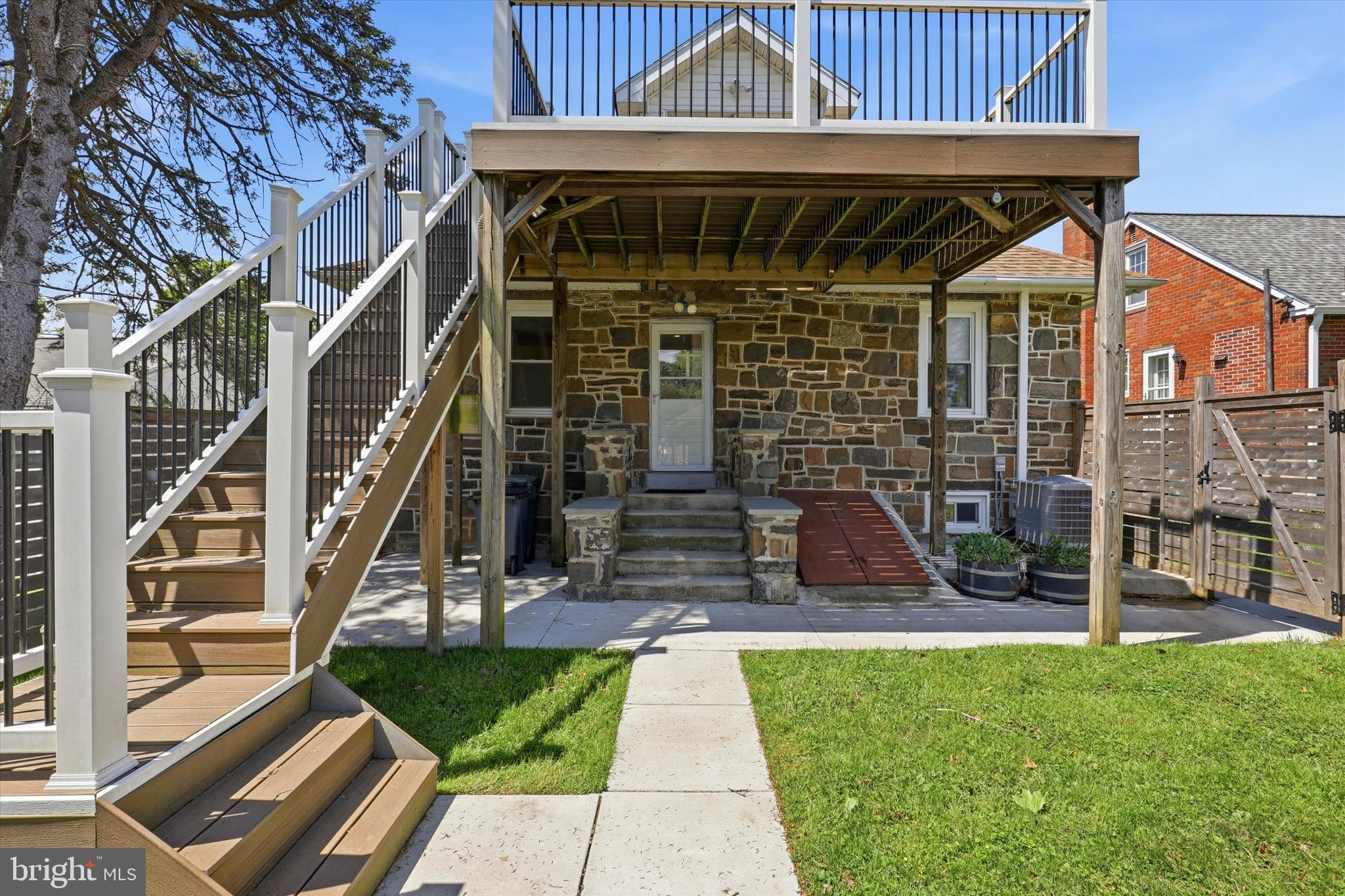 CEDAR HGTS - Residential