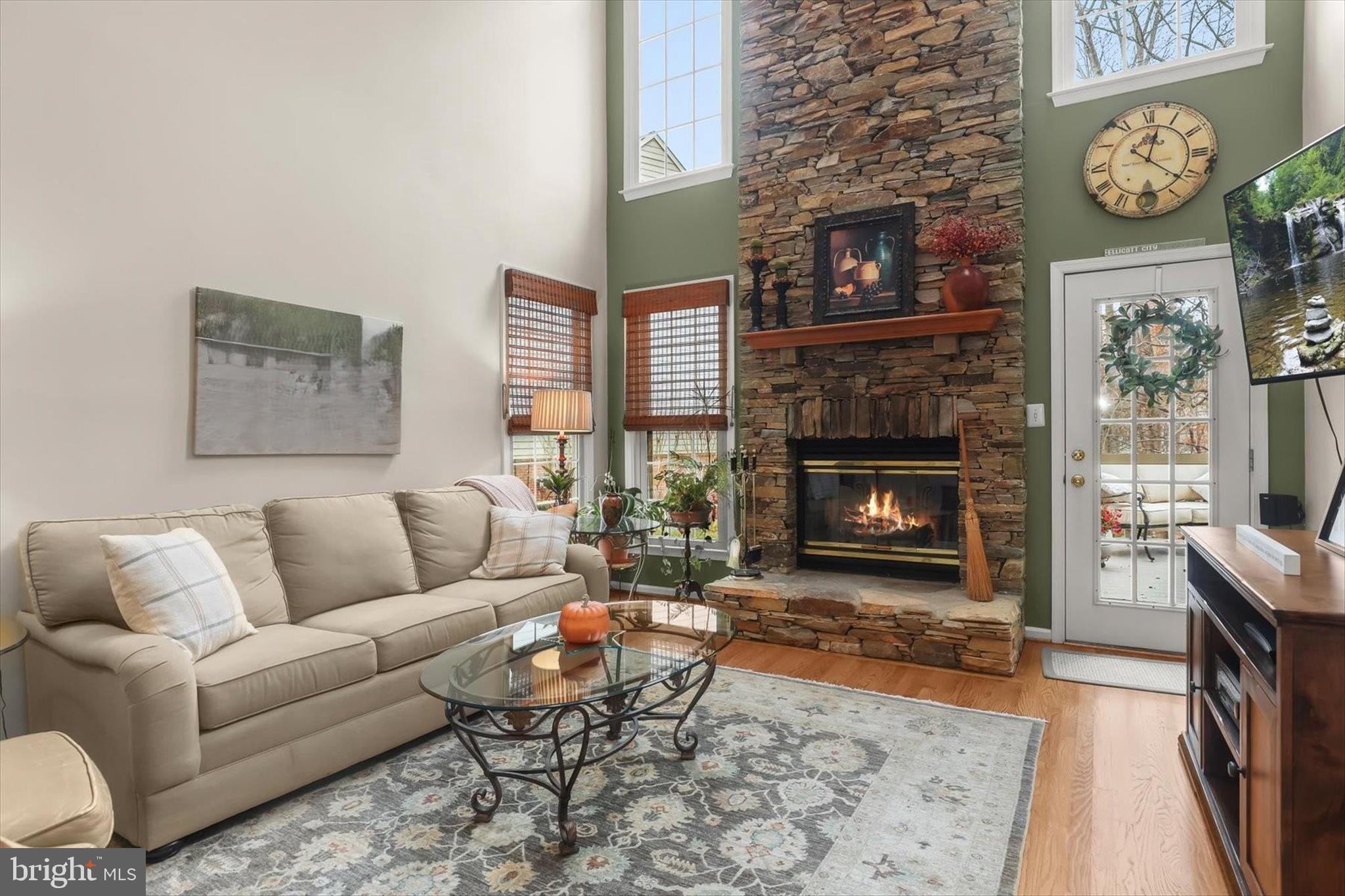 FOXHALL FARM - Residential