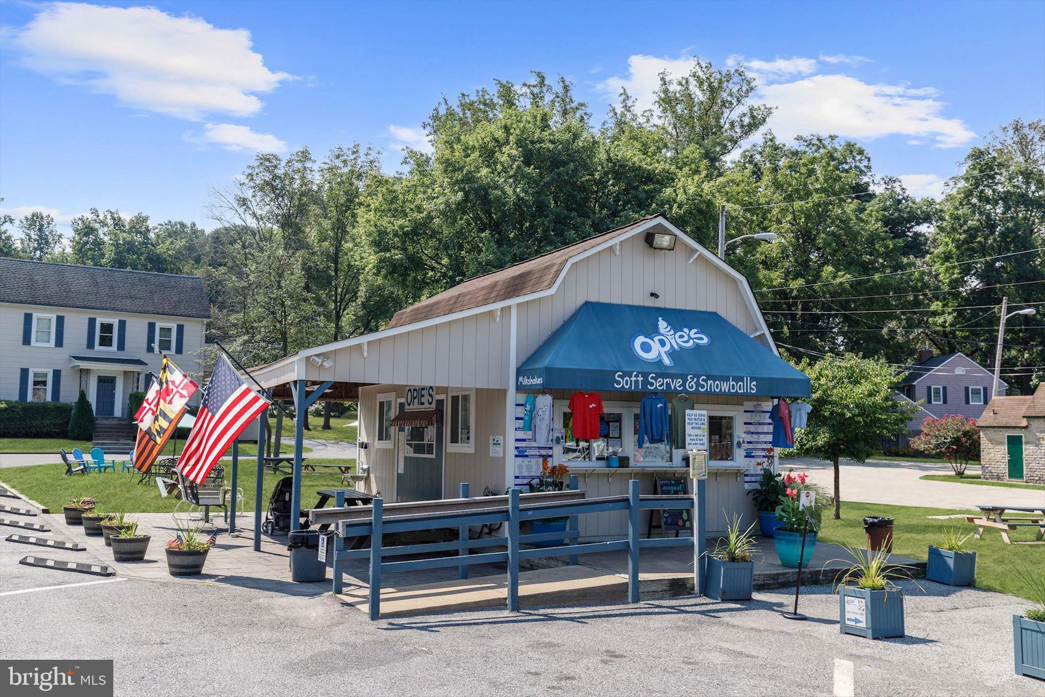 FOXHALL FARM - Residential