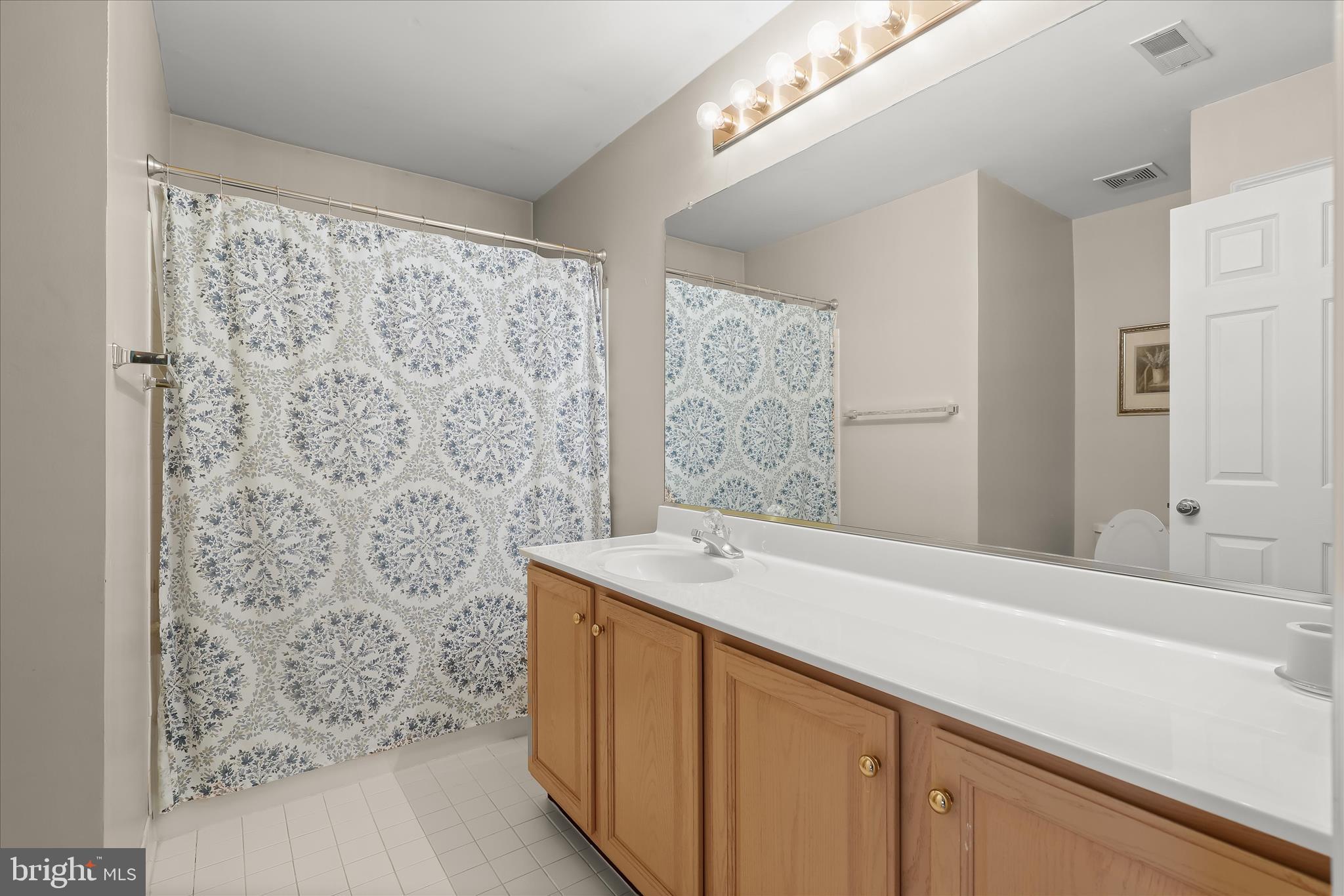 FOXHALL FARM - Residential