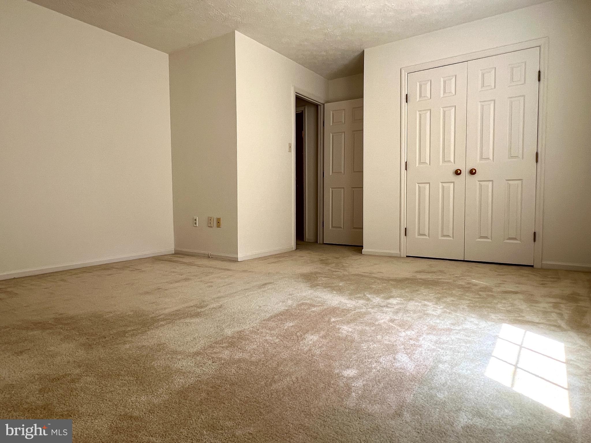 BURTONSVILLE - Residential Lease