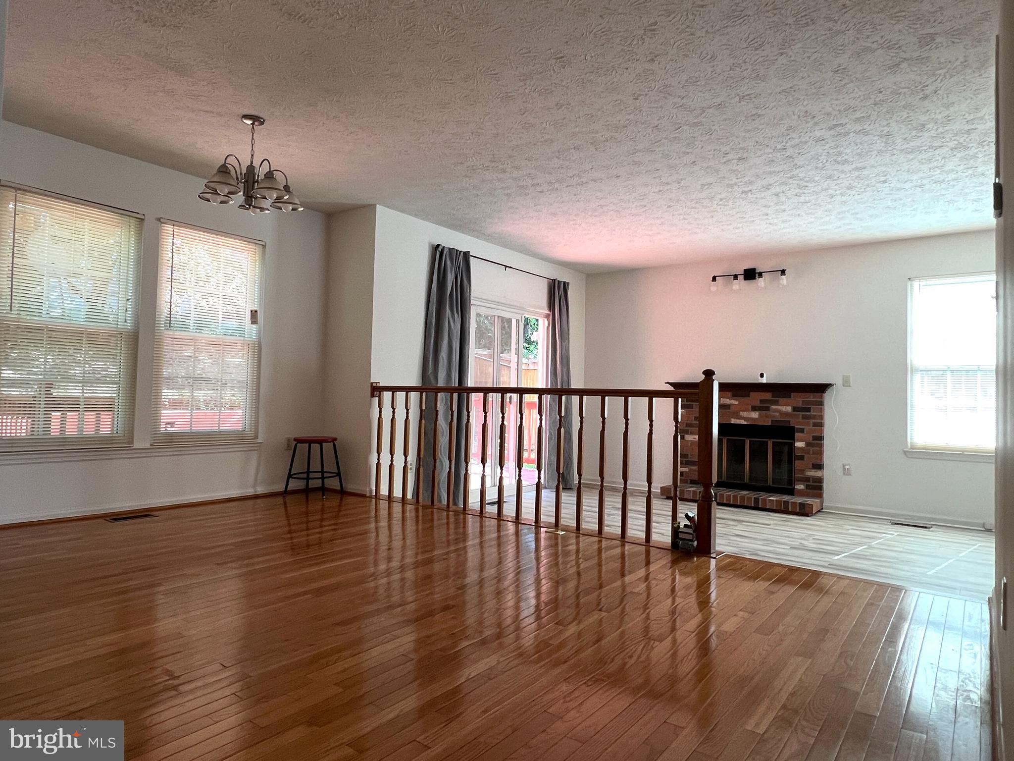 BURTONSVILLE - Residential Lease