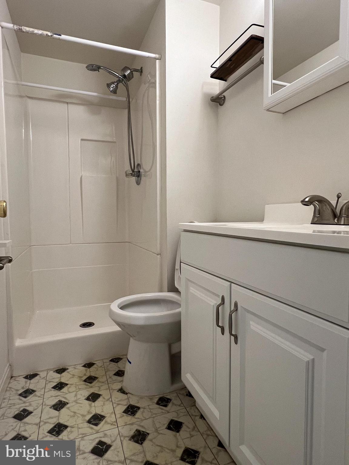 BURTONSVILLE - Residential Lease