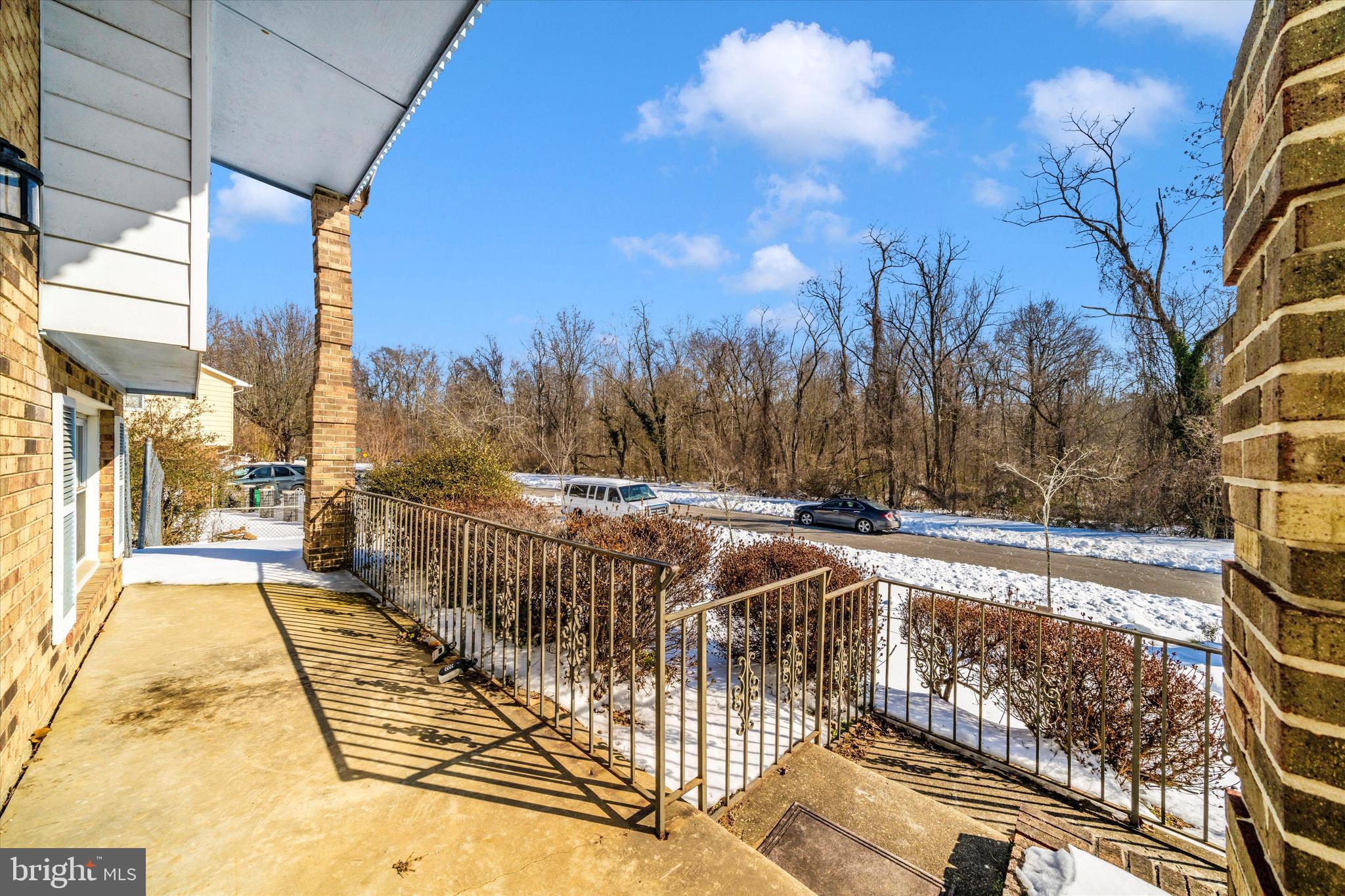 MURRAY HILL - Residential