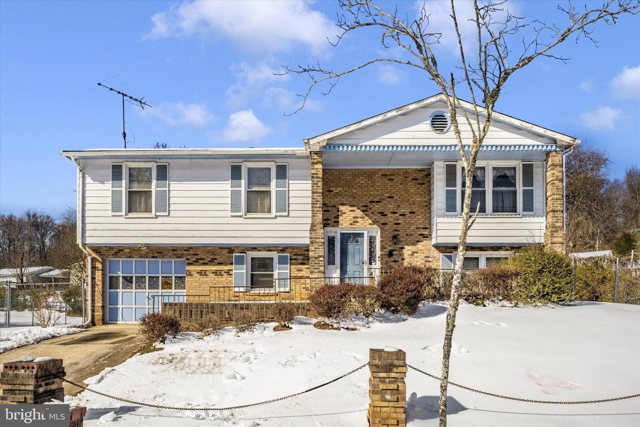 MURRAY HILL - Residential