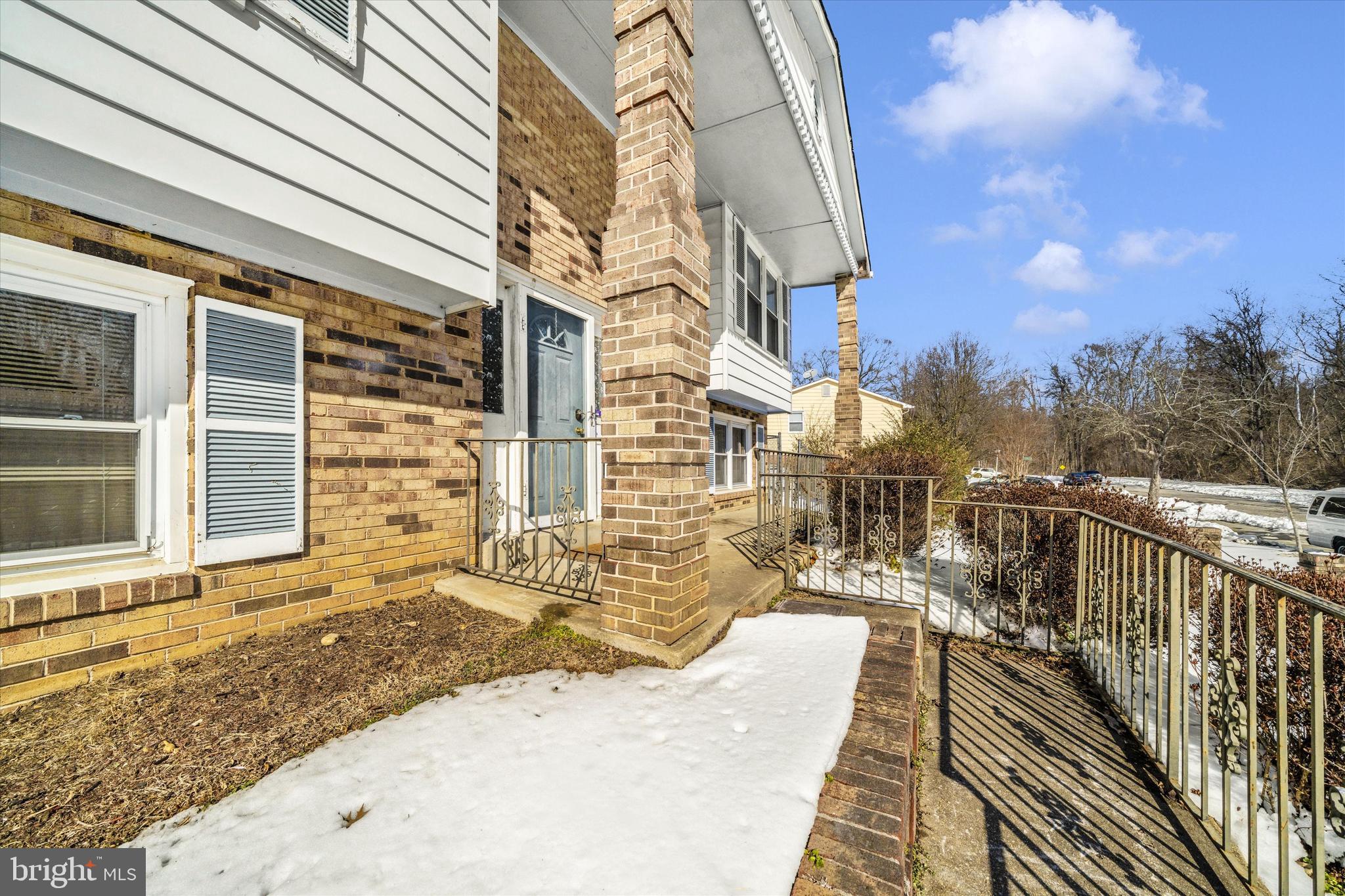 MURRAY HILL - Residential