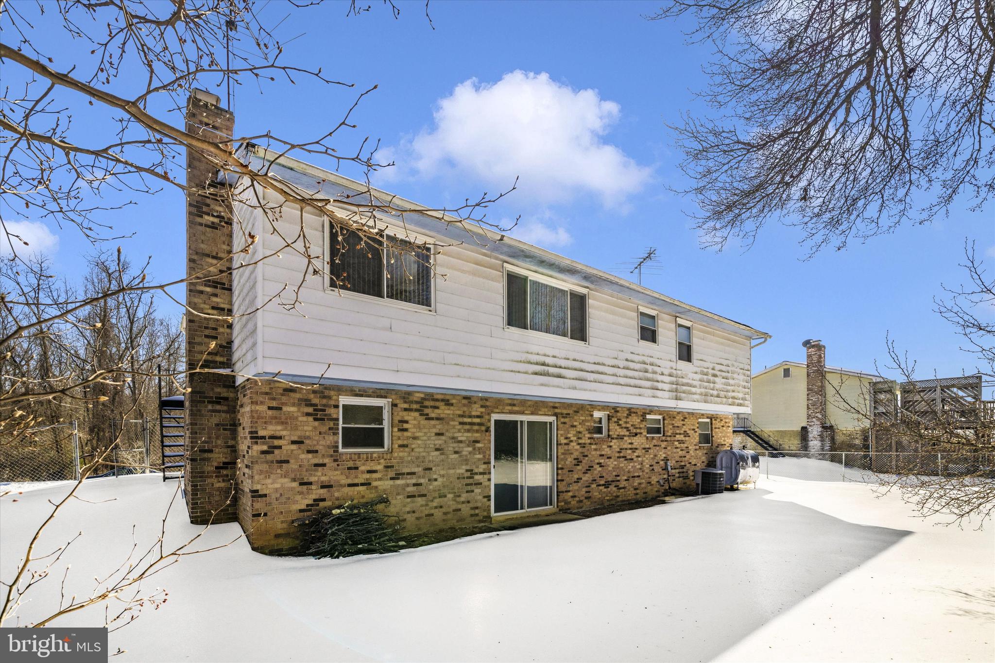 MURRAY HILL - Residential