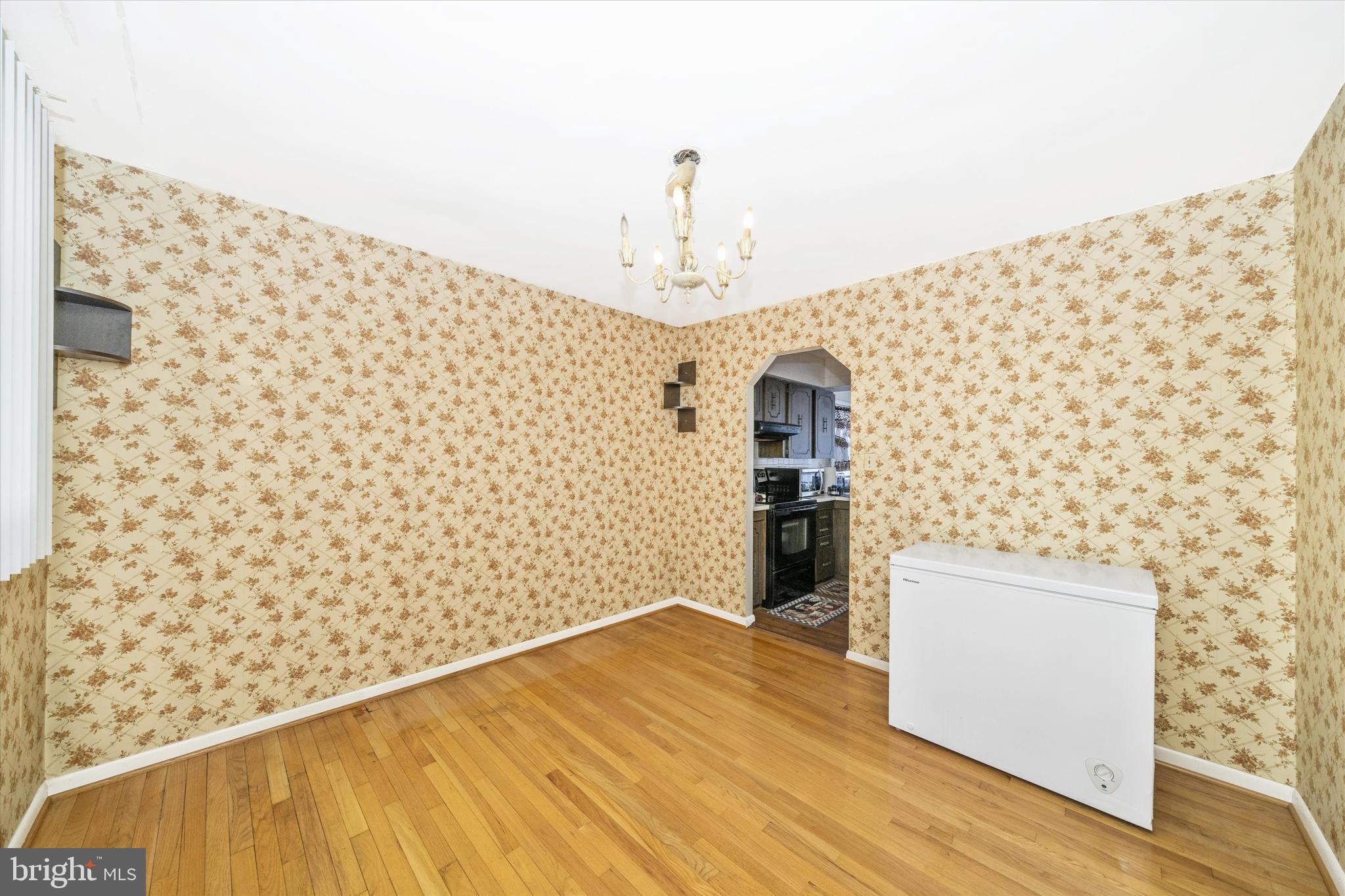 MURRAY HILL - Residential