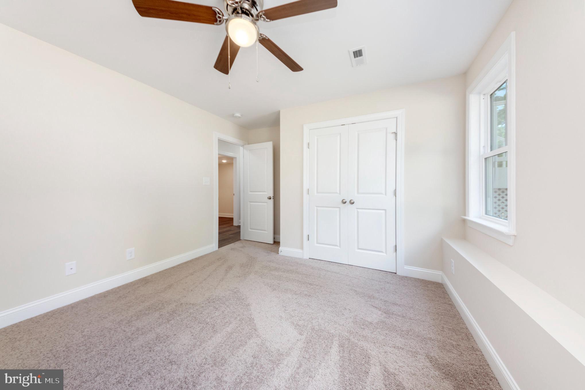 ROCKLAND CREEK ESTATES - Residential