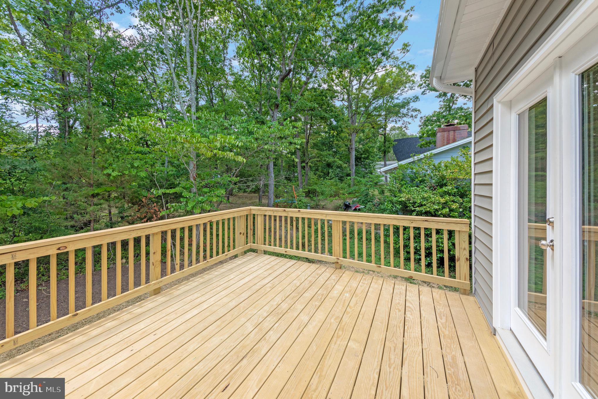 ROCKLAND CREEK ESTATES - Residential