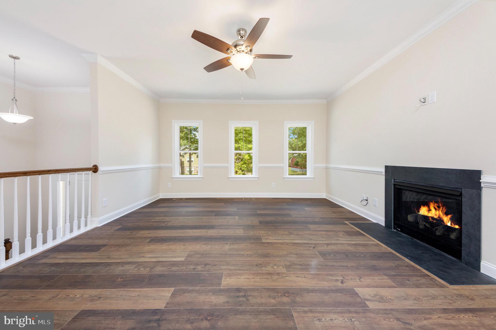 ROCKLAND CREEK ESTATES - Residential