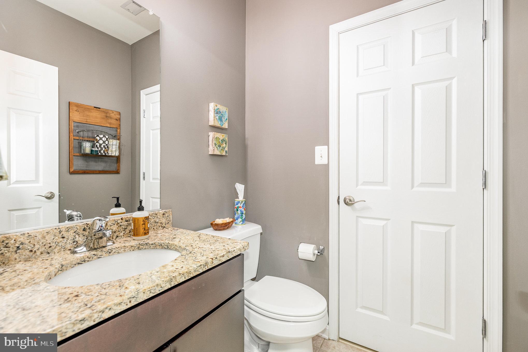 LOCUST POINT - Residential