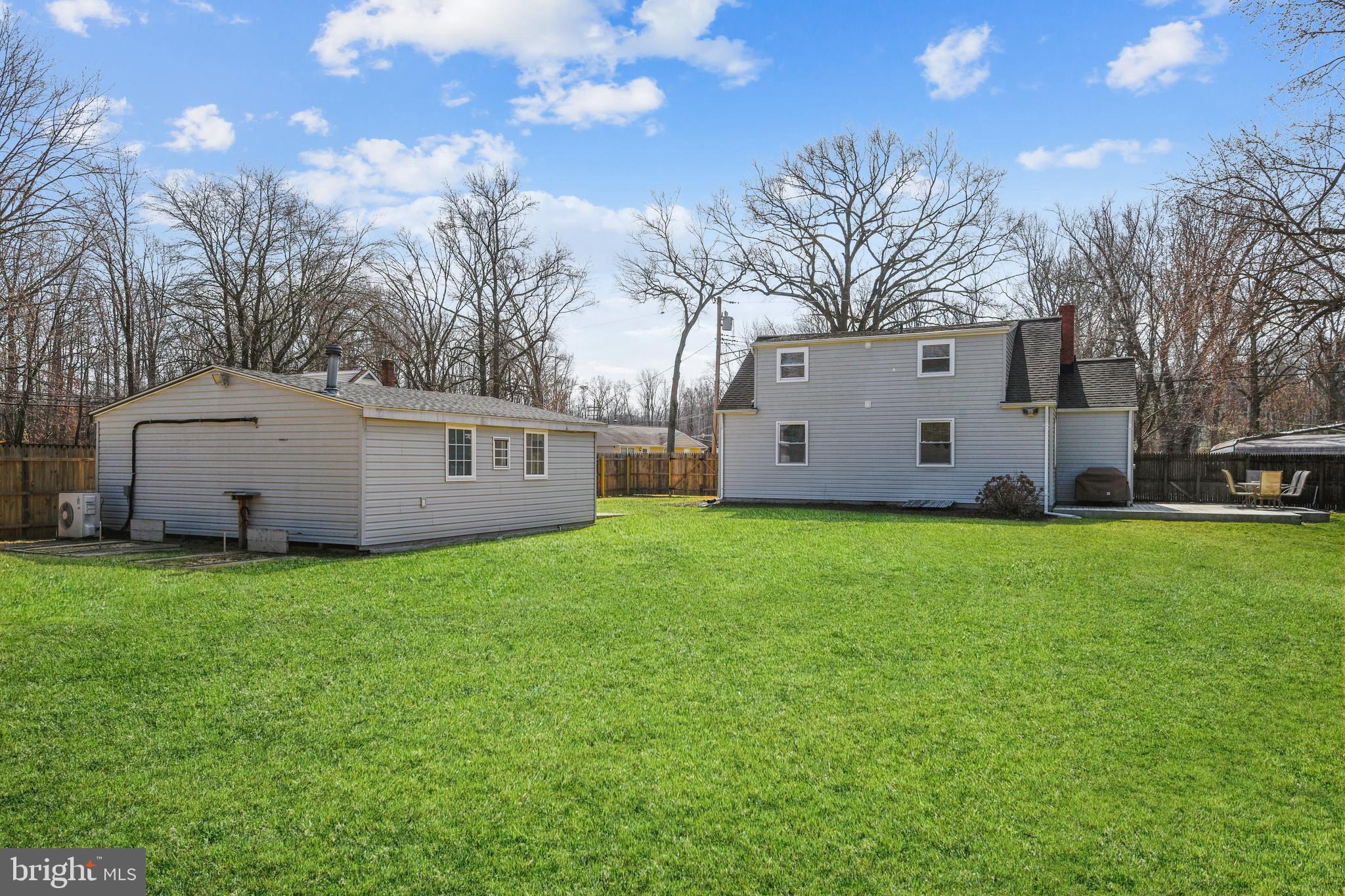 STEWART LEVEL - Residential