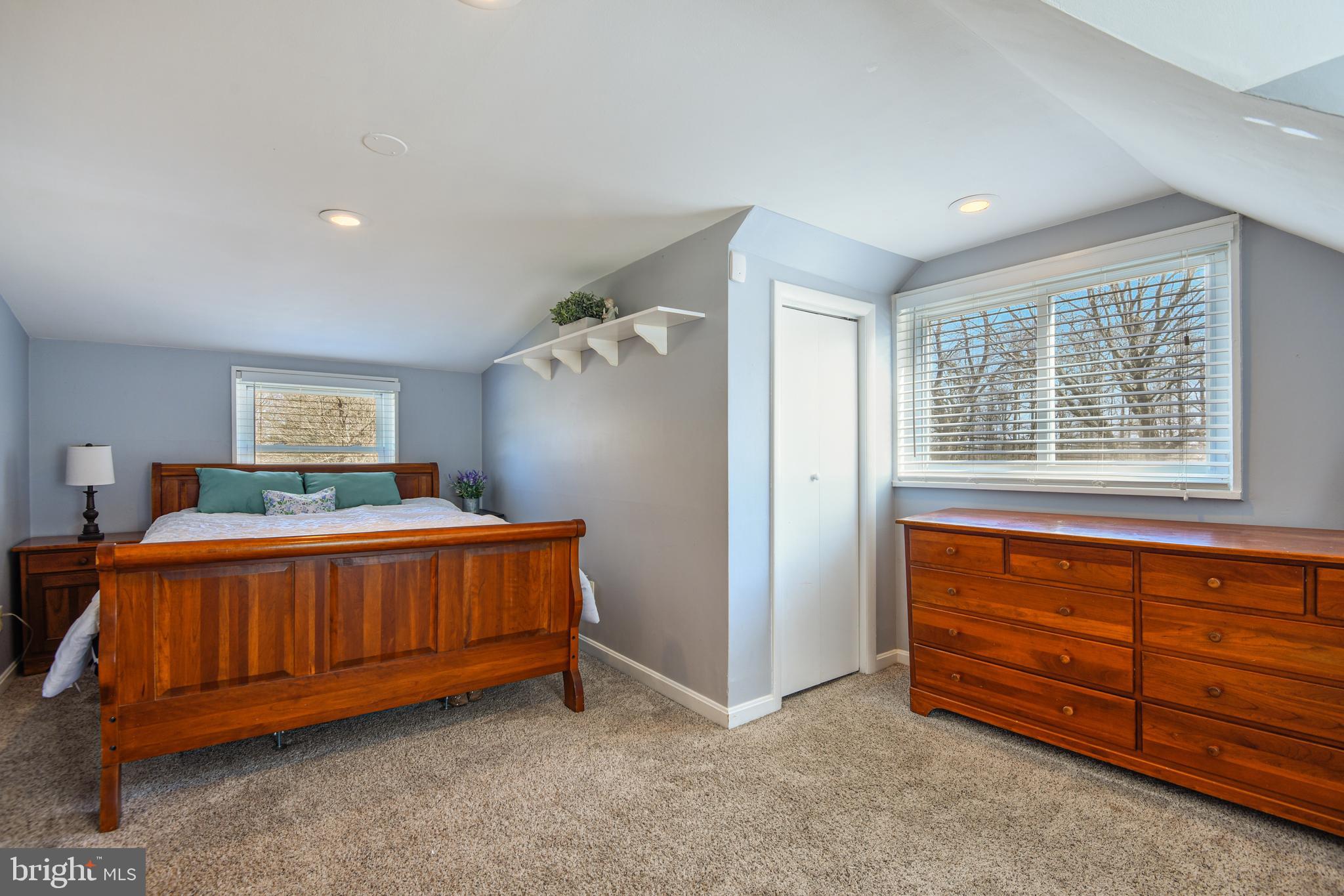 STEWART LEVEL - Residential